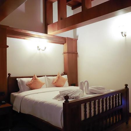 Surya Heritage Hotels Каннур Экстерьер фото