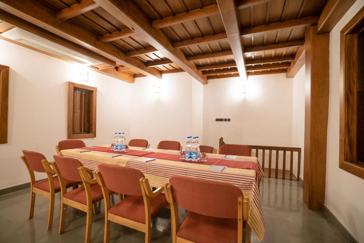 Surya Heritage Hotels Каннур Экстерьер фото