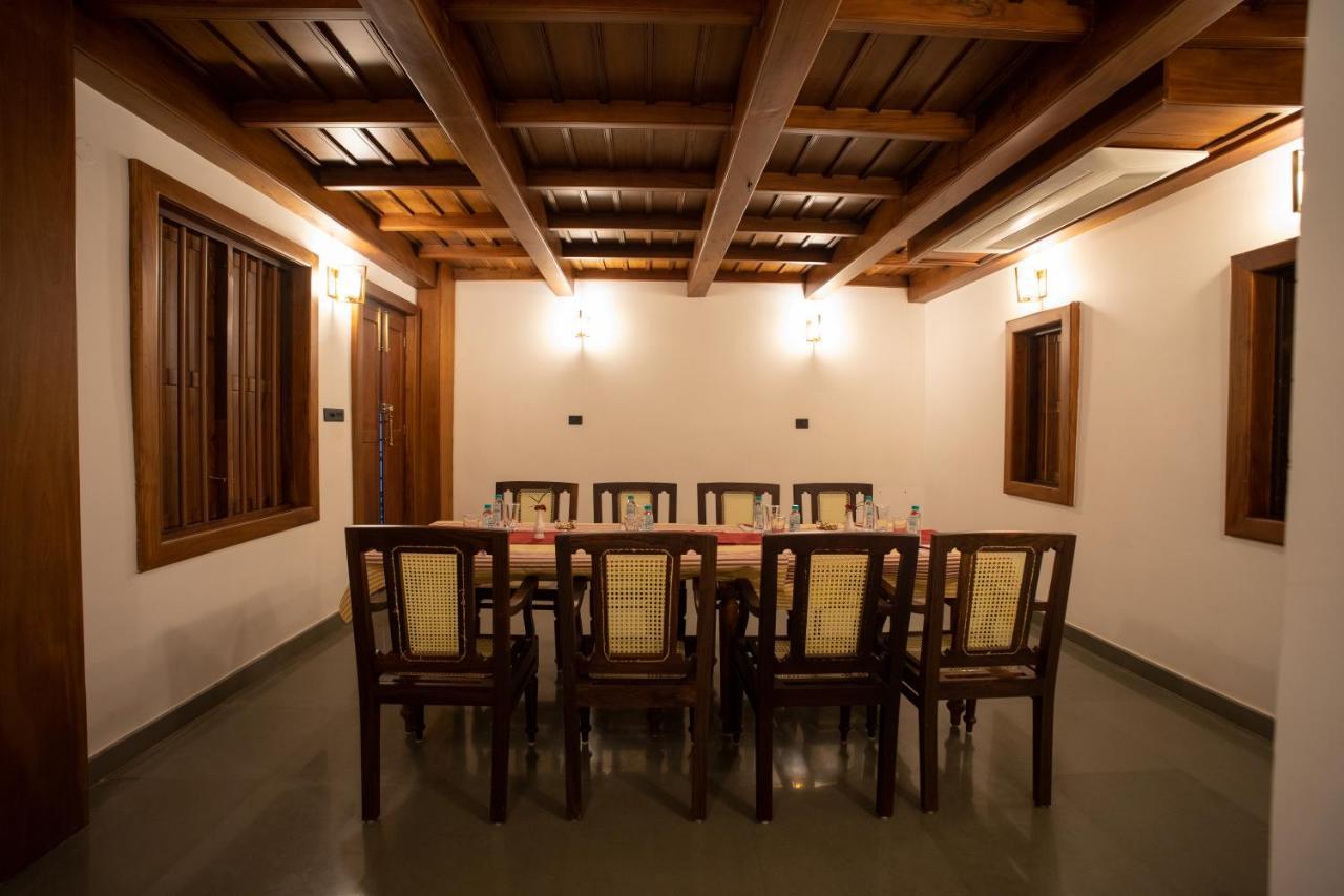 Surya Heritage Hotels Каннур Экстерьер фото